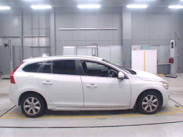 VOLVO S60 2012