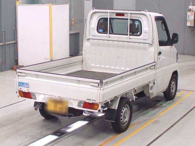 NISSAN CLIPPER TRUCK 2010