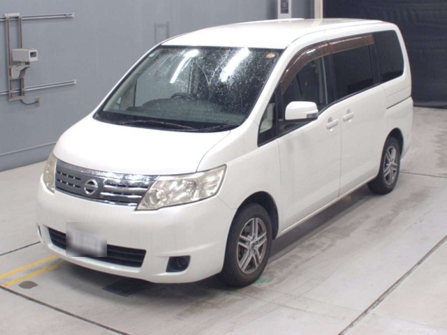 NISSAN SERENA 2010