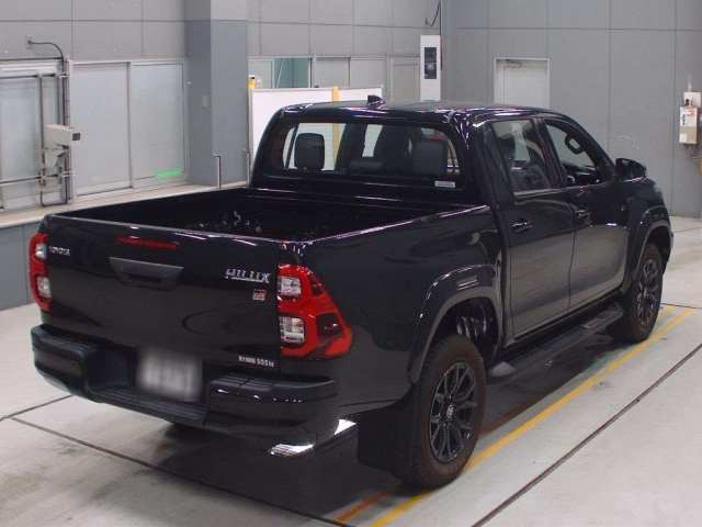 TOYOTA HILUX 2025