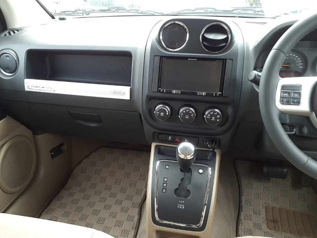 CHRYSLER JEEP COMPASS 2015