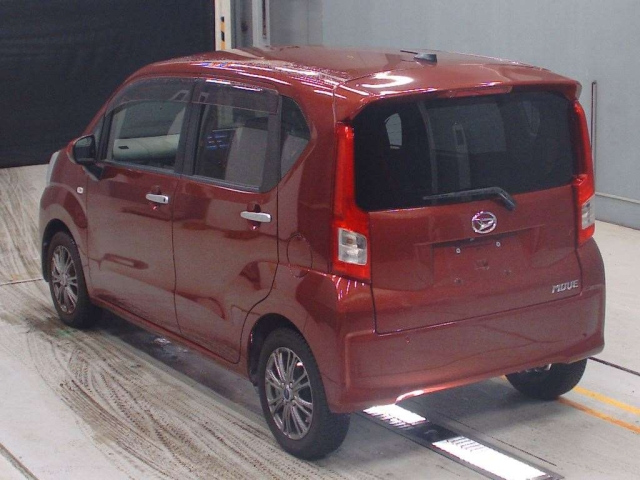 DAIHATSU MOVE 2018