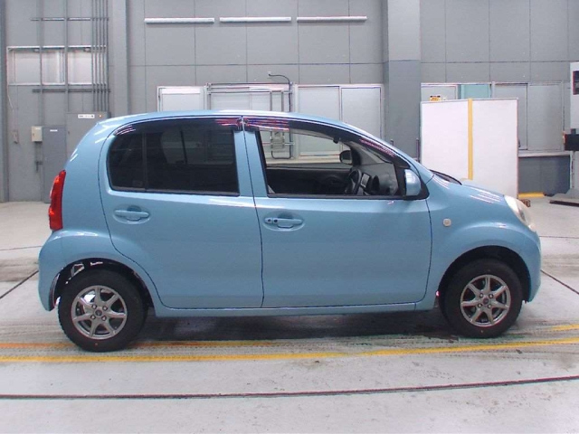 TOYOTA PASSO 2013