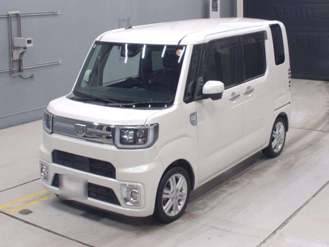 DAIHATSU WAKE 2018