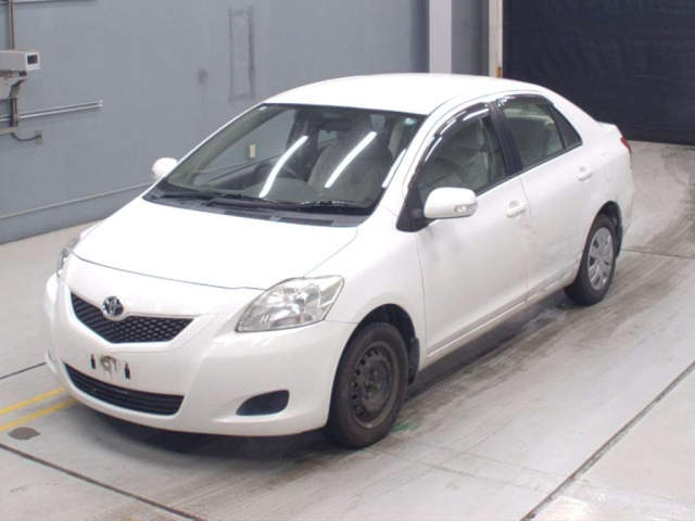 TOYOTA BELTA 2009