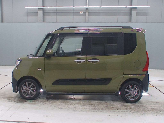 DAIHATSU TANTO 2023