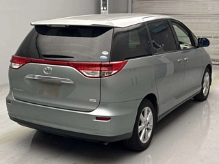 TOYOTA ESTIMA 2009