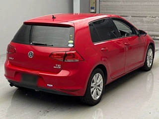 VOLKSWAGEN GOLF 2015