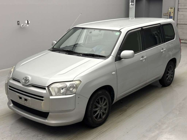 TOYOTA SUCCEED 2015