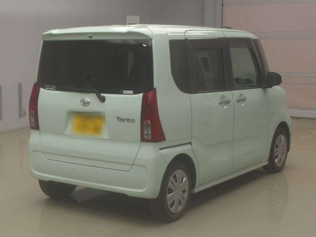 DAIHATSU TANTO 2019