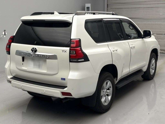 TOYOTA LAND CRUISER PRADO 2021