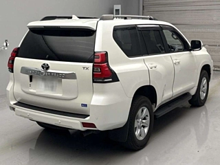 TOYOTA LAND CRUISER PRADO 2021