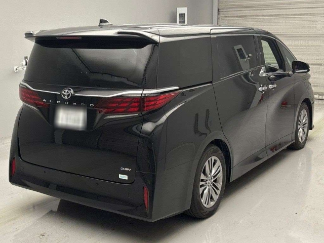 TOYOTA ALPHARD 2024