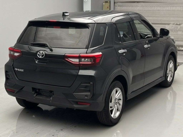 TOYOTA RAIZE 2022