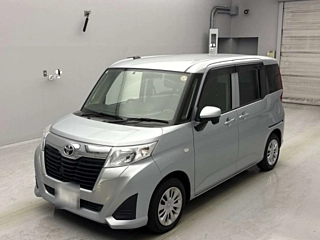 TOYOTA ROOMY 2018