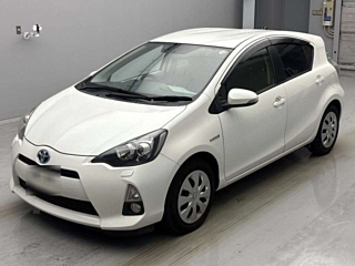 TOYOTA AQUA 2014