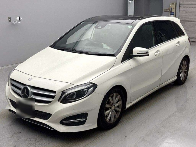 MERCEDES BENZ B CLASS 2015