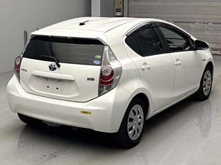 TOYOTA AQUA 2014