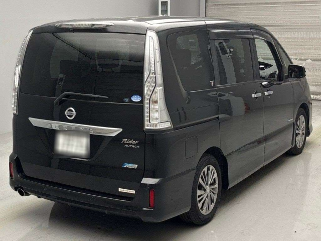 NISSAN SERENA 2014