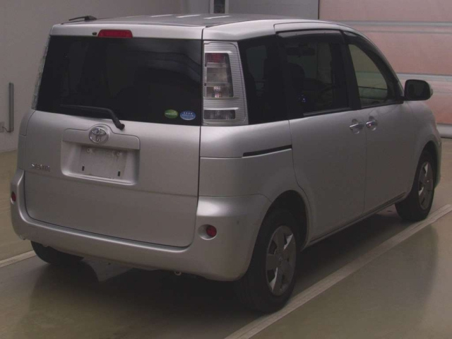 TOYOTA SIENTA 2014