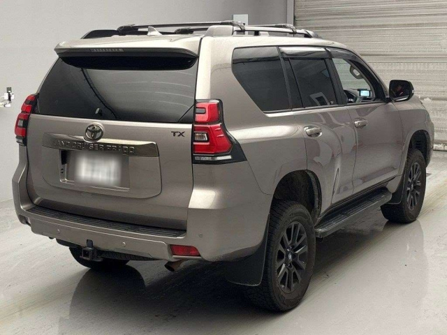 TOYOTA LAND CRUISER PRADO 2021