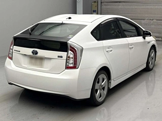 TOYOTA PRIUS 2012