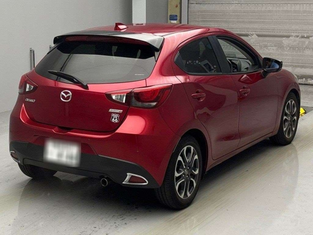 MAZDA DEMIO 2018