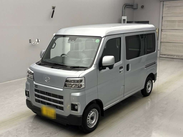 DAIHATSU HIJET VAN 2024