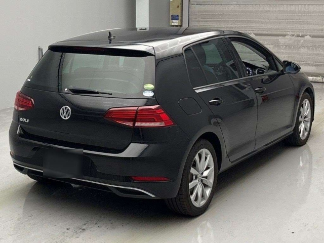 VOLKSWAGEN GOLF 2018