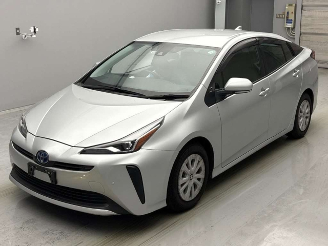 TOYOTA PRIUS 2022