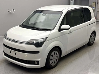 TOYOTA SPADE 2020