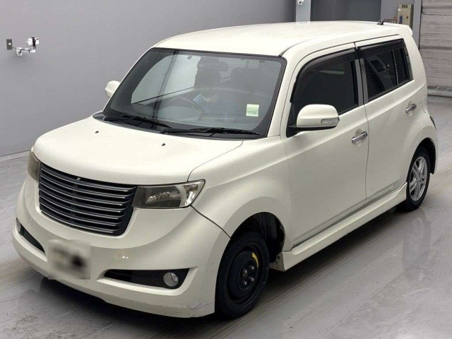 TOYOTA BB 2009