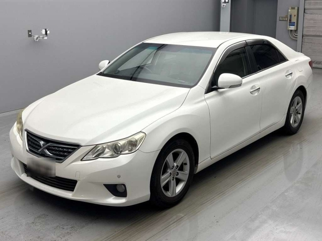 TOYOTA MARK X 2011