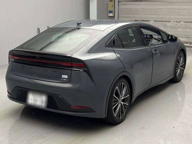 TOYOTA PRIUS 2025