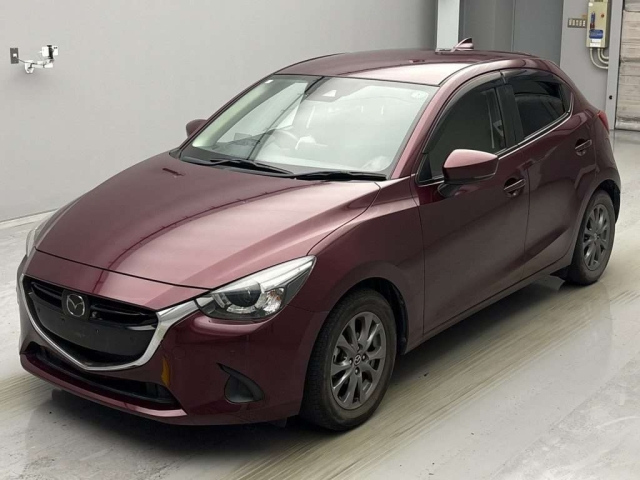 MAZDA DEMIO 2018