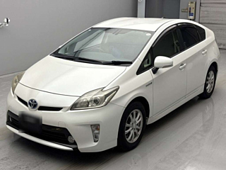 TOYOTA PRIUS 2012