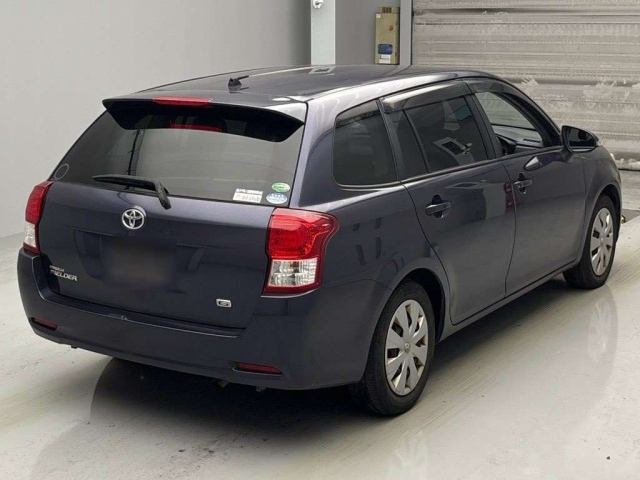 TOYOTA COROLLA FIELDER 2013