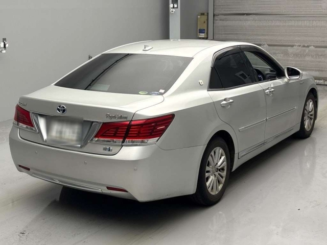 TOYOTA CROWN 2013