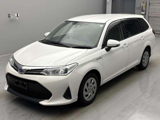 TOYOTA COROLLA FIELDER 2018