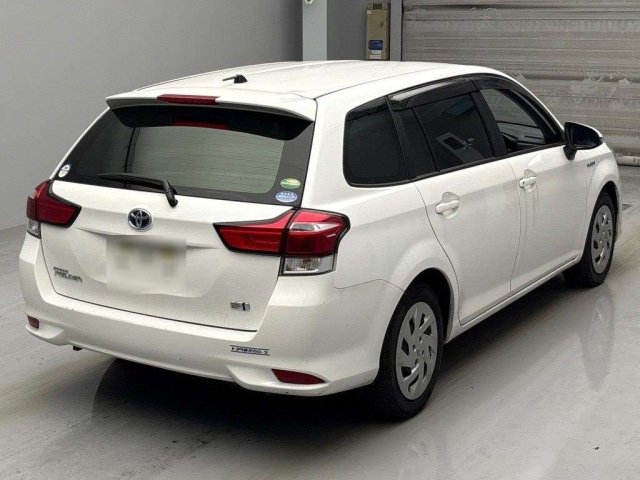 TOYOTA COROLLA FIELDER 2018