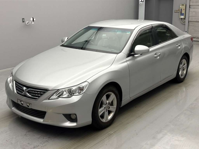 TOYOTA MARK X 2010