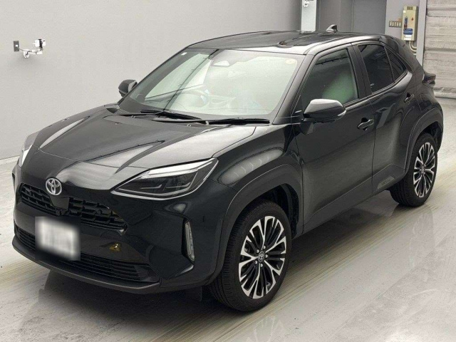 TOYOTA YARIS CROSS 2025