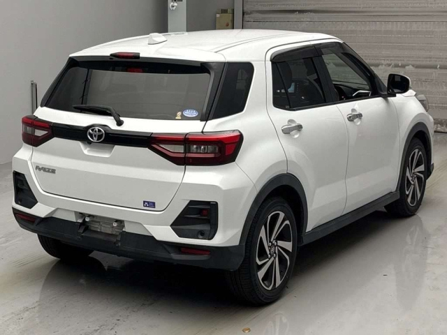 TOYOTA RAIZE 2020