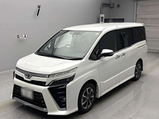 TOYOTA VOXY 2021
