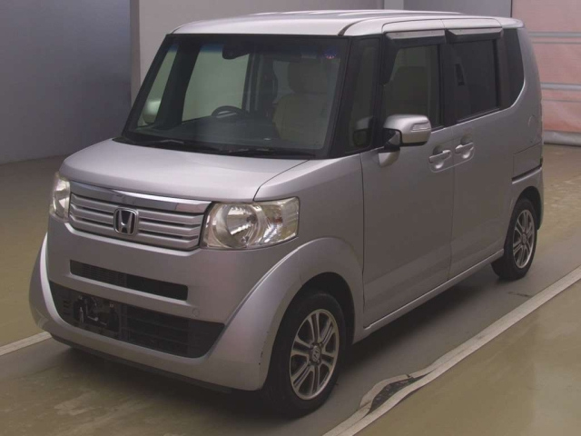 HONDA N BOX 2015