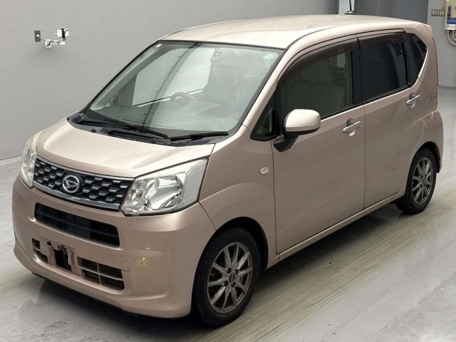 DAIHATSU MOVE 2015