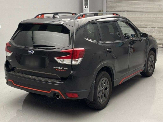 SUBARU FORESTER 2018