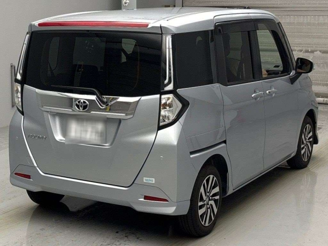 TOYOTA ROOMY 2025