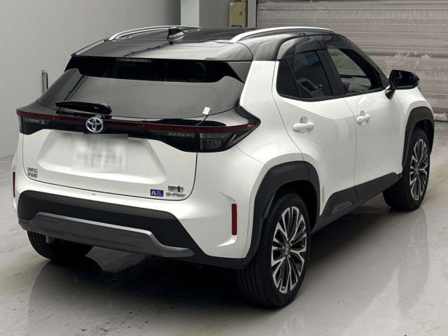 TOYOTA YARIS CROSS 2023