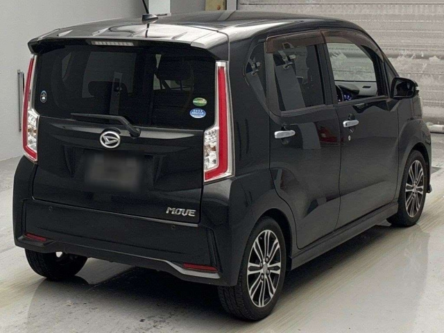 DAIHATSU MOVE 2015
